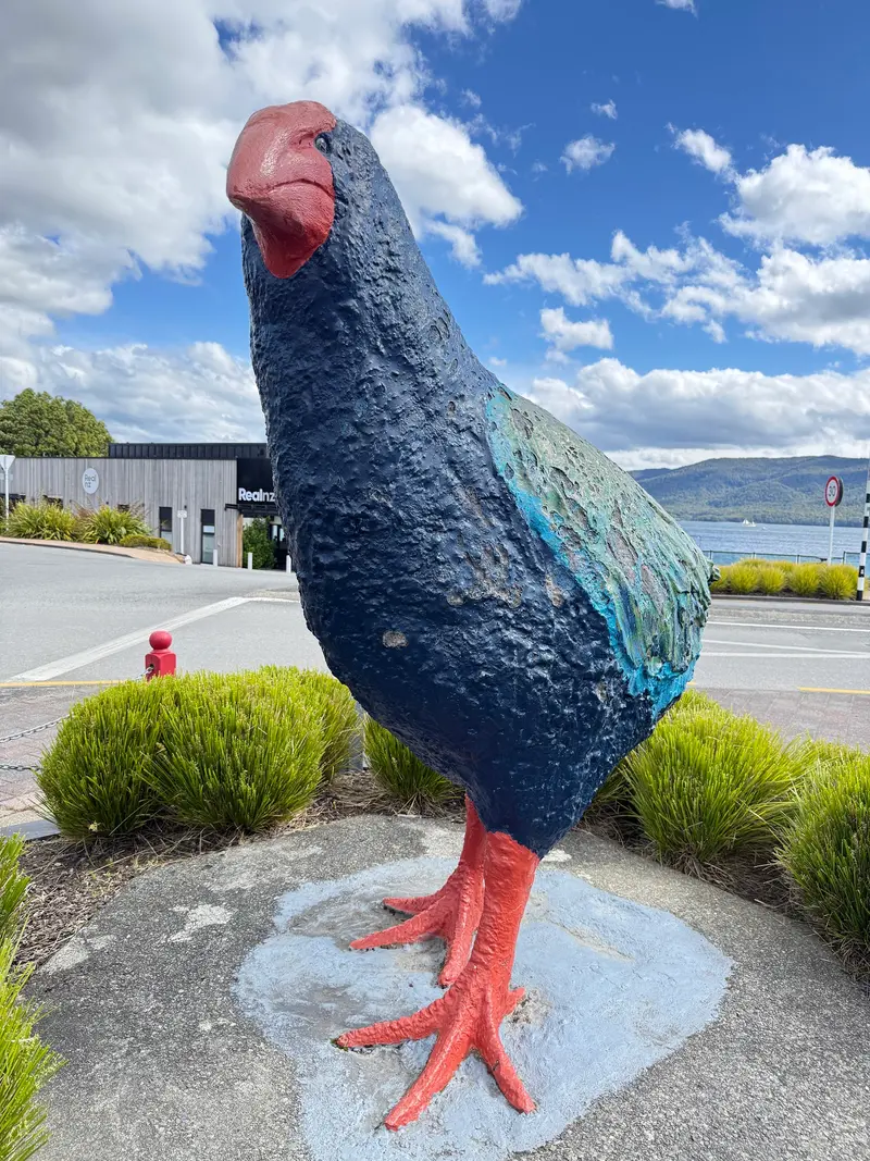 Takahe Statue