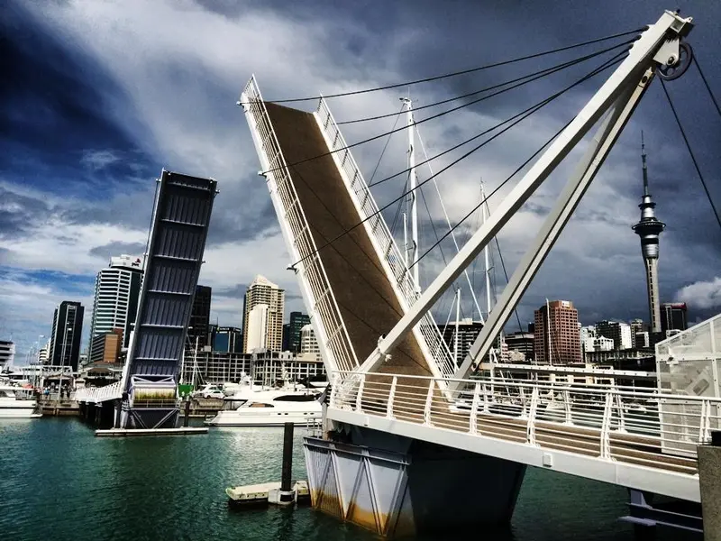 Wynyard Crossing