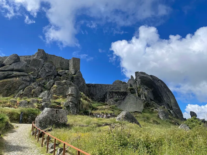 Castelo de Monsanto