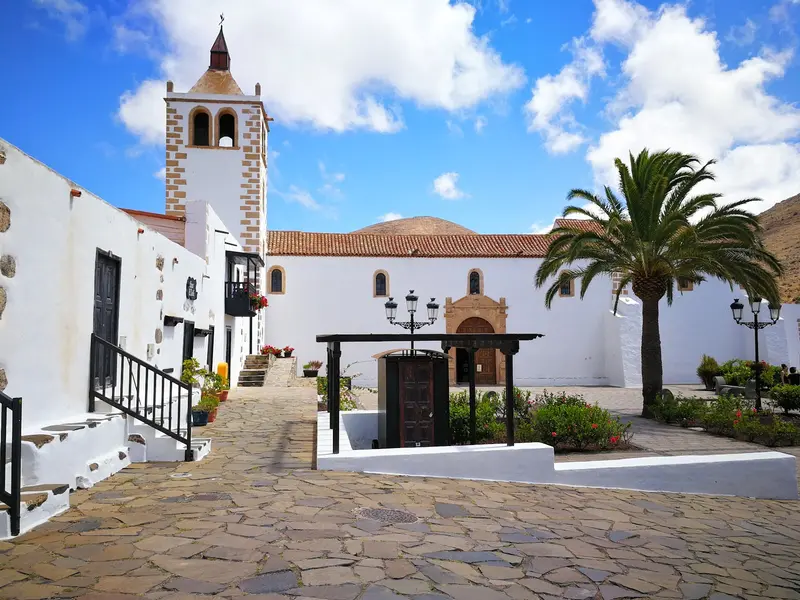 Betancuria und Iglesia de Santa María