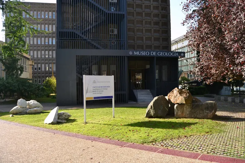 Museo de Geología - Universidad de Oviedo