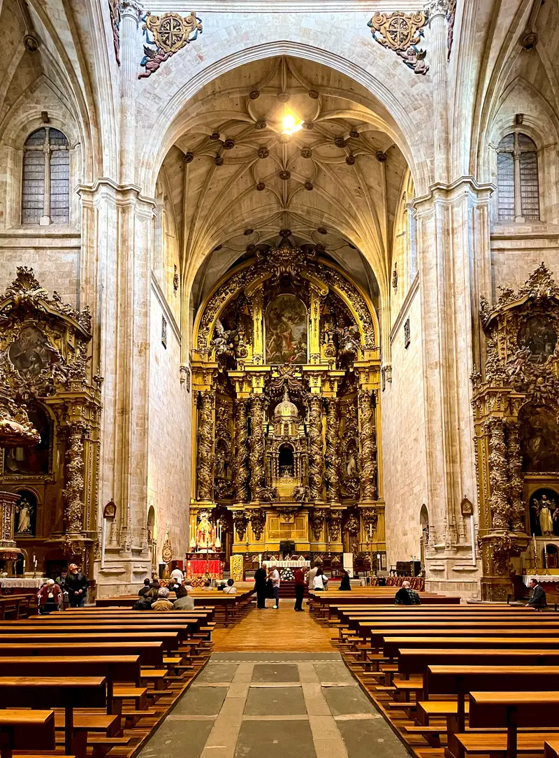 Kirche und Kloster San Esteban