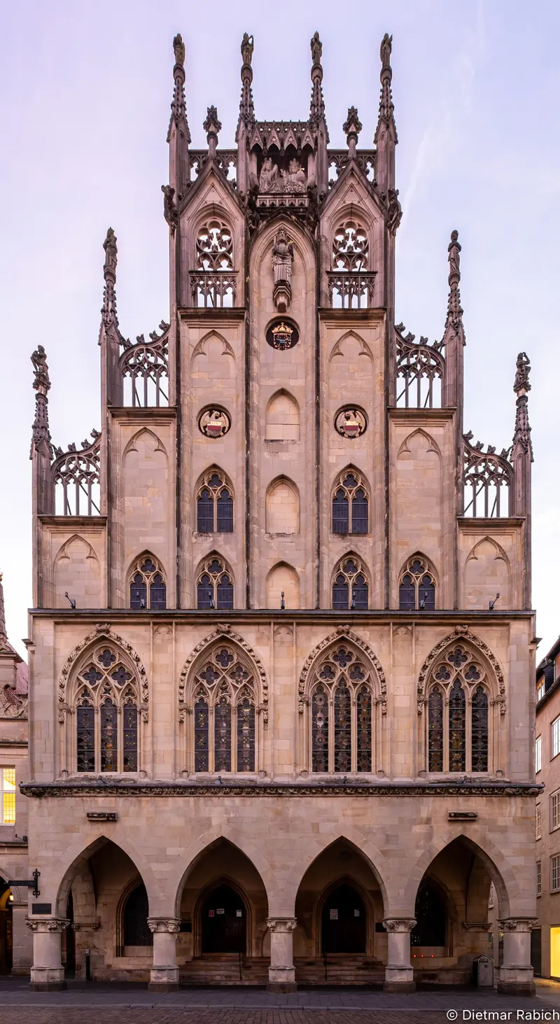 Historisches Rathaus & Friedenssaal