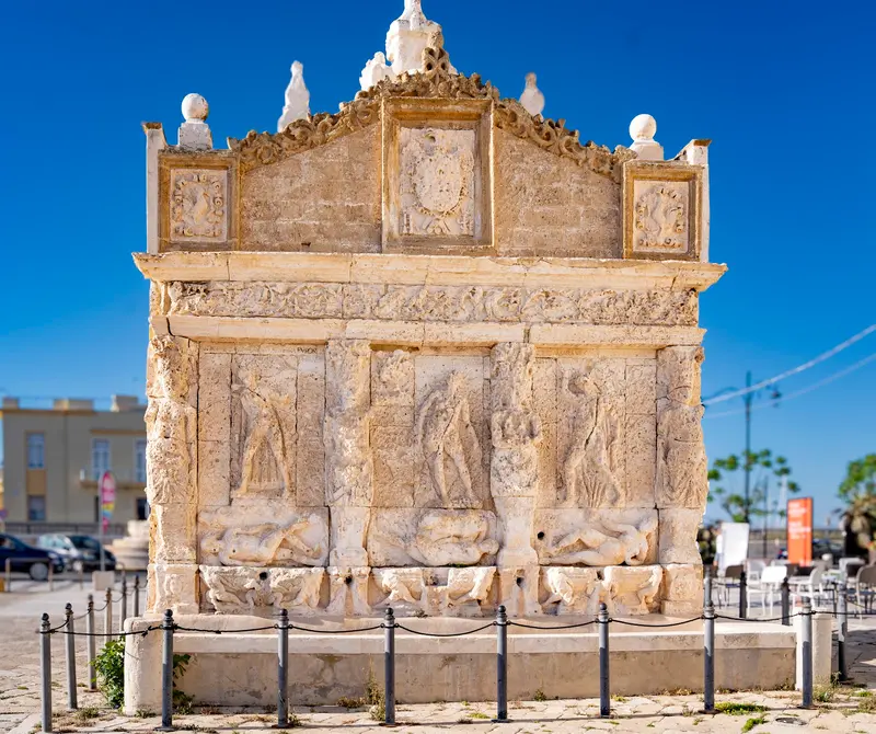 Fontana Greca