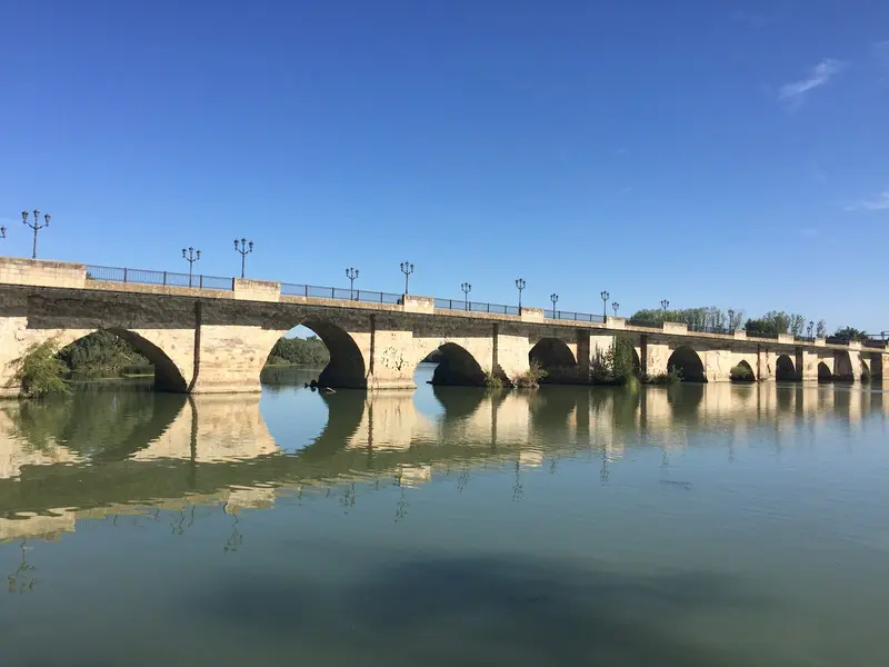Puente del Ebro