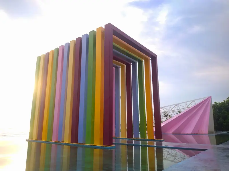 Rainbow Church im Cijin Seaside Park