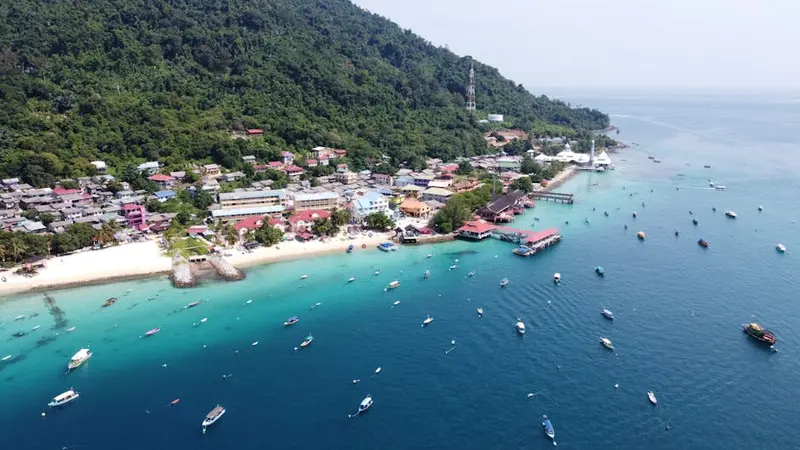 Pulau Perhentian (Perhentian Islands)