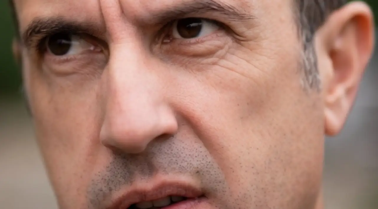 Dad Accidentally Becomes Meme Lord After Replying “OK” to Everything