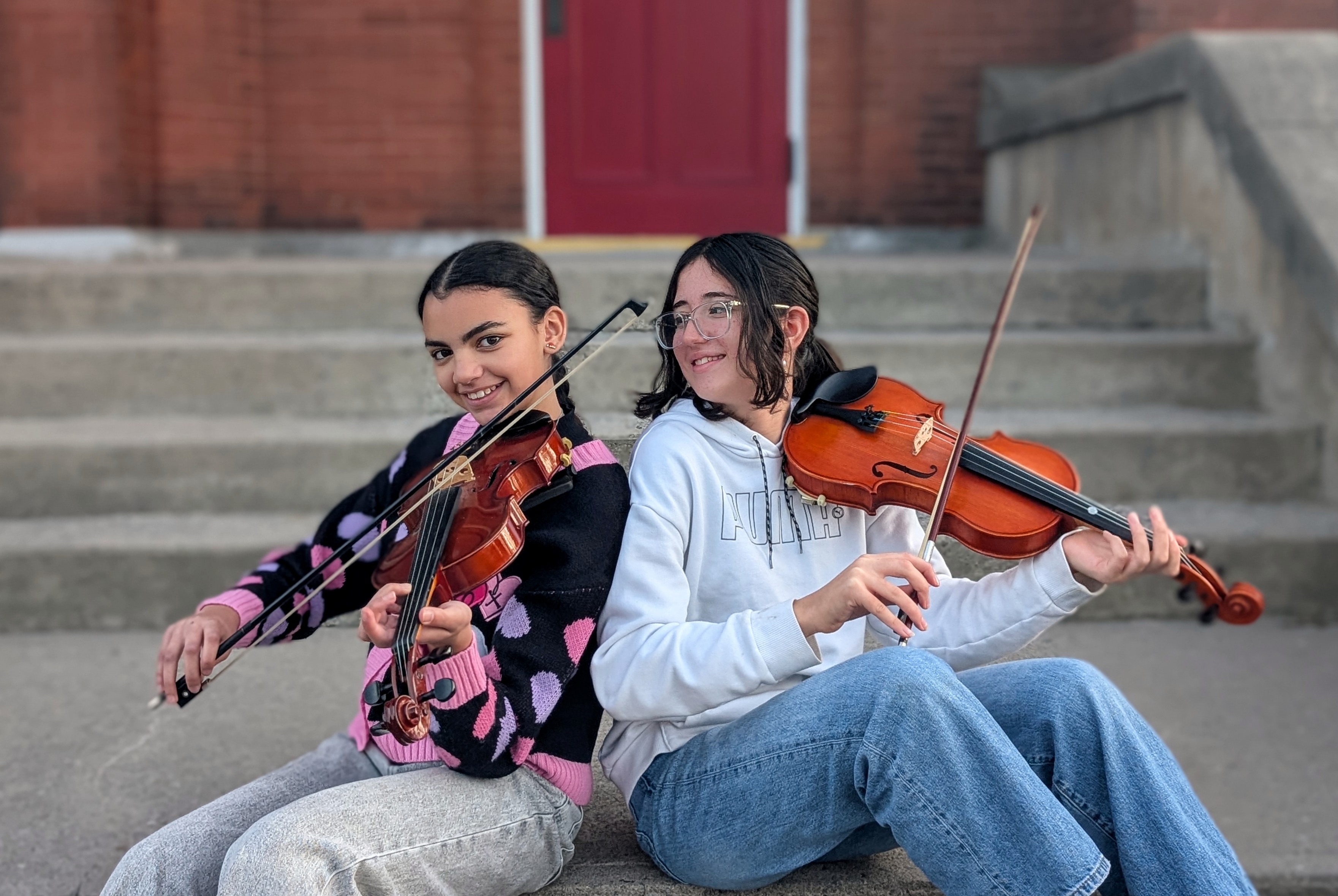 Violin players