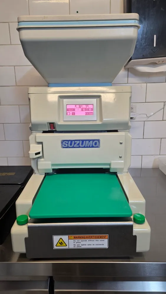SUZUMO롤 머신 판매 (상태 좋음 / 바로 사용 가능)