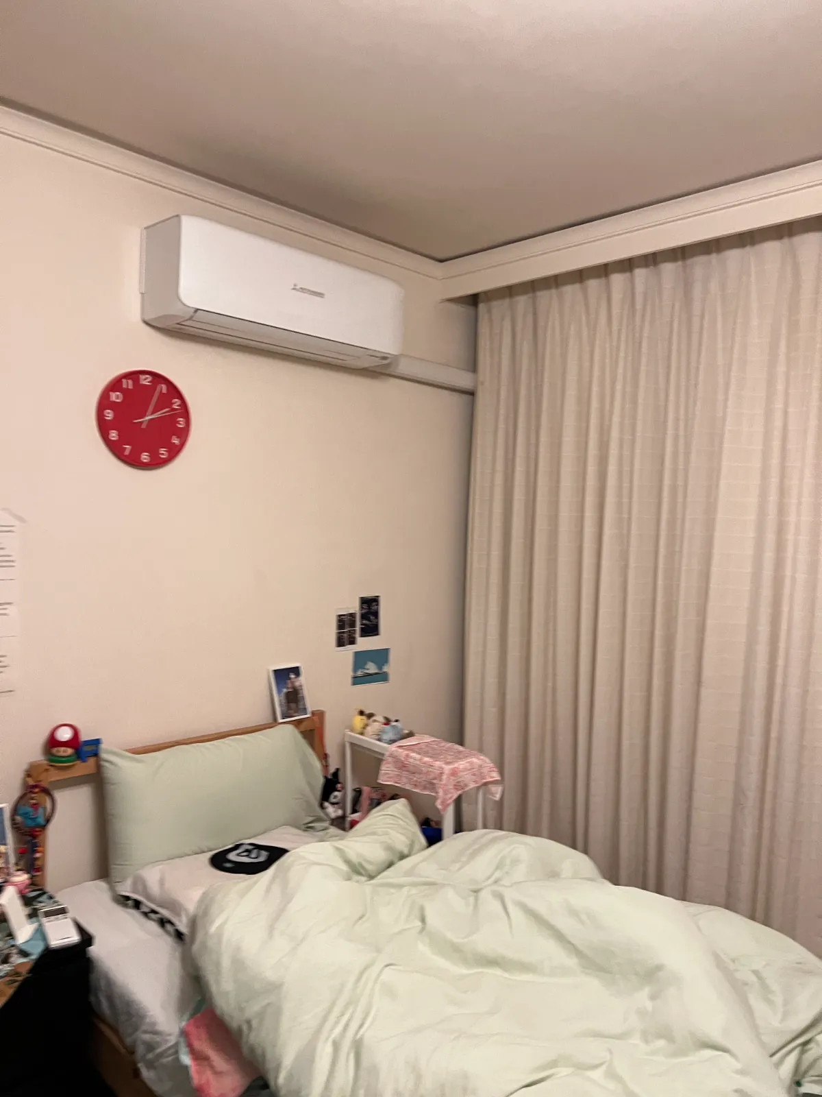 살기 좋은 Kew에서 같이 사실 분 독방(여자만 사는 집)구합니다. 무료주차가능/입주가능일 7월9일