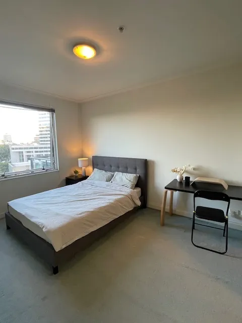 넓은 2B2B 아파트 마스터룸 커플 혹은 두분 구합니다