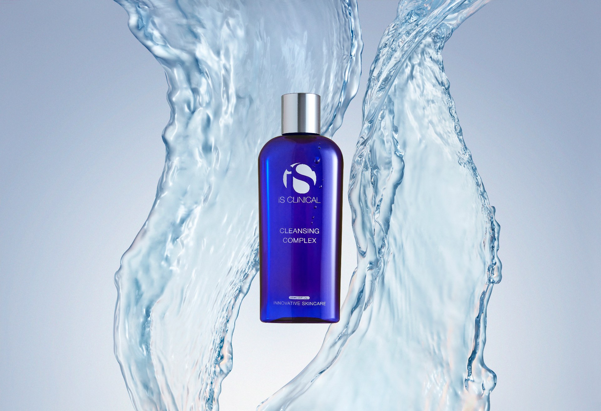 iS Clinical Cleansing Complex