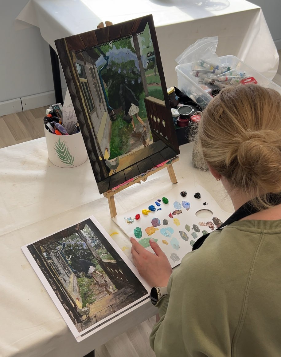 Individual painting class