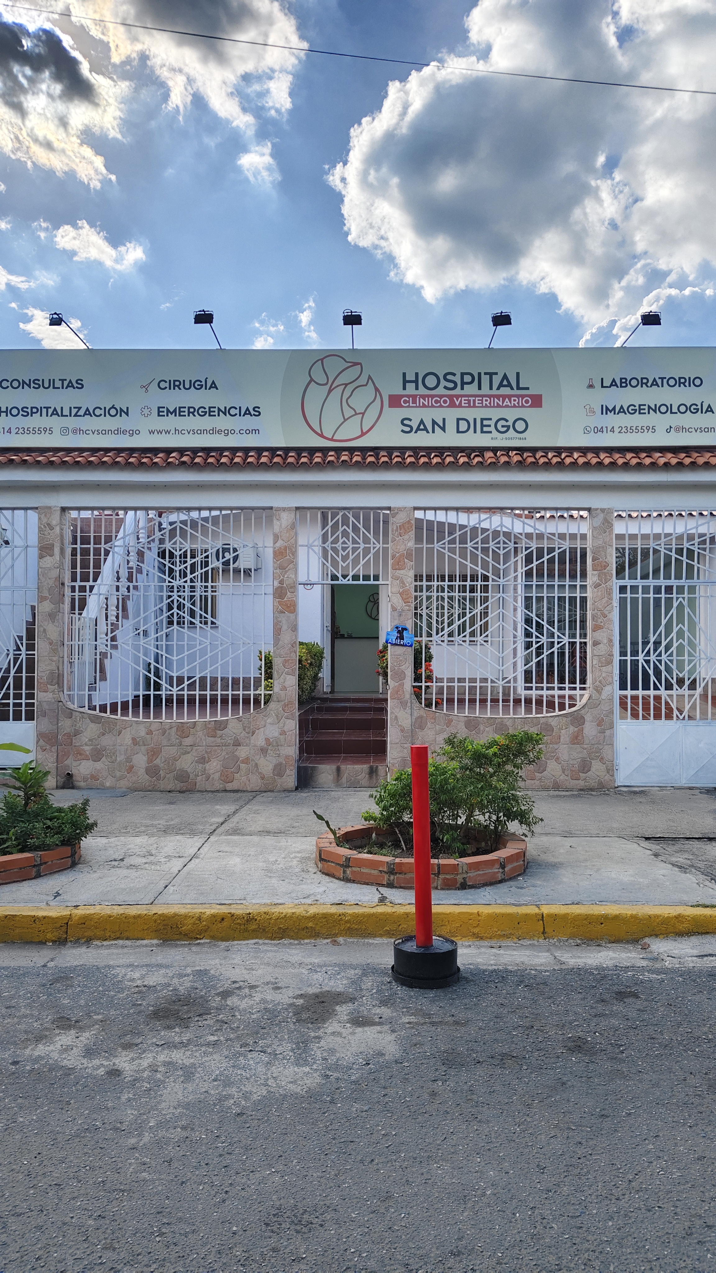 Fachada / Exterior