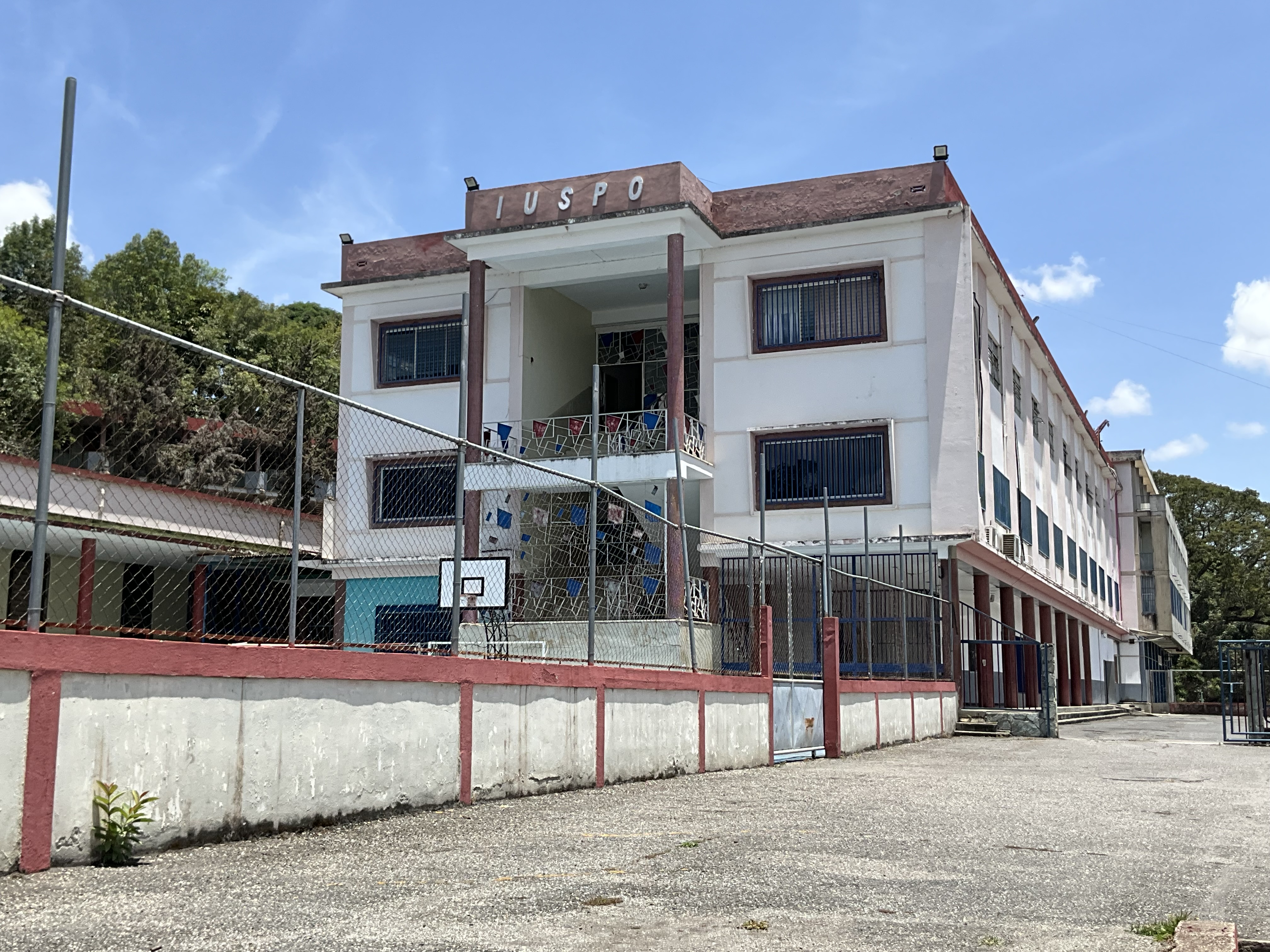Fachada / Exterior