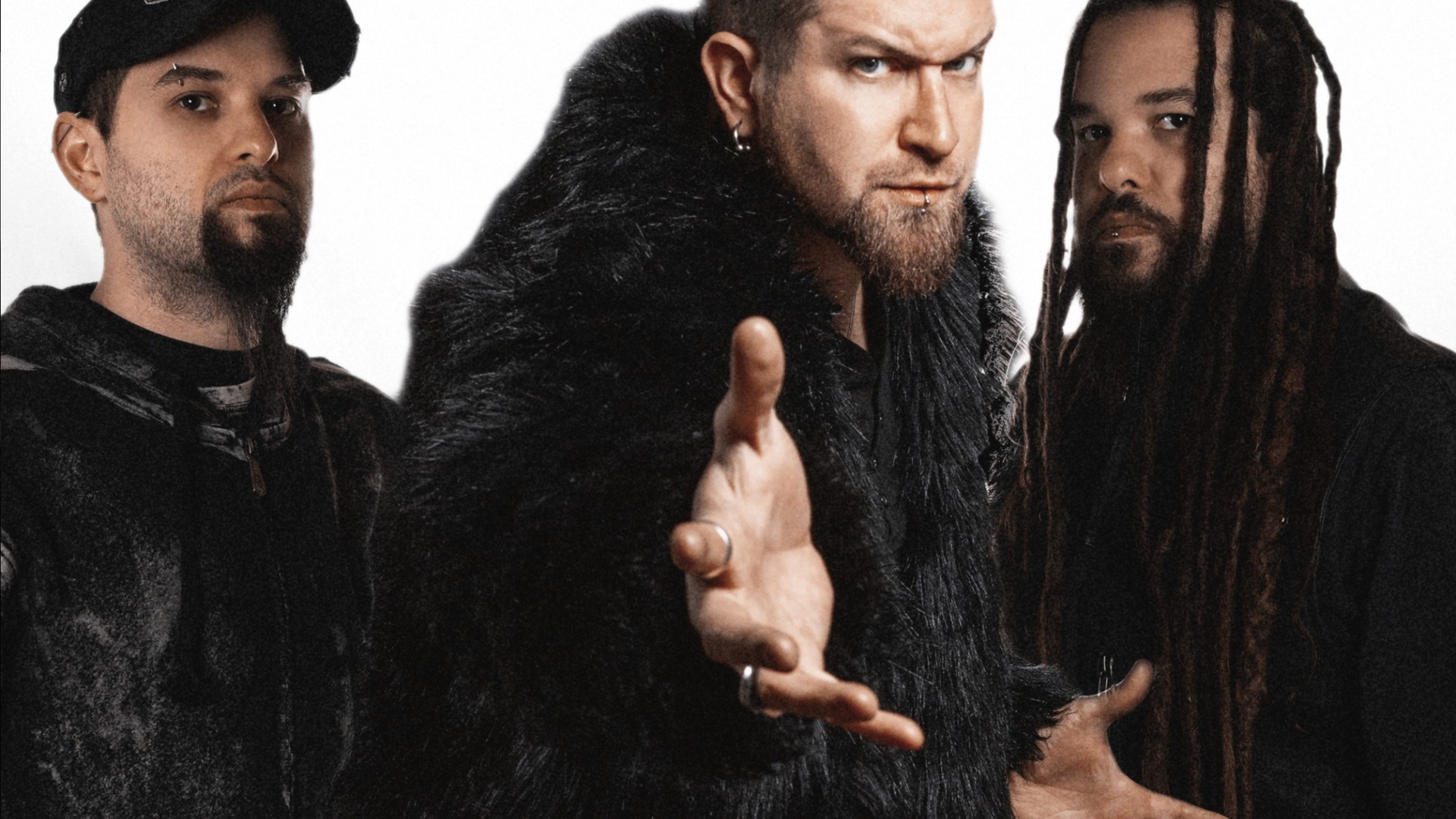 Chains Over Razors: Redefining Heavy Metal