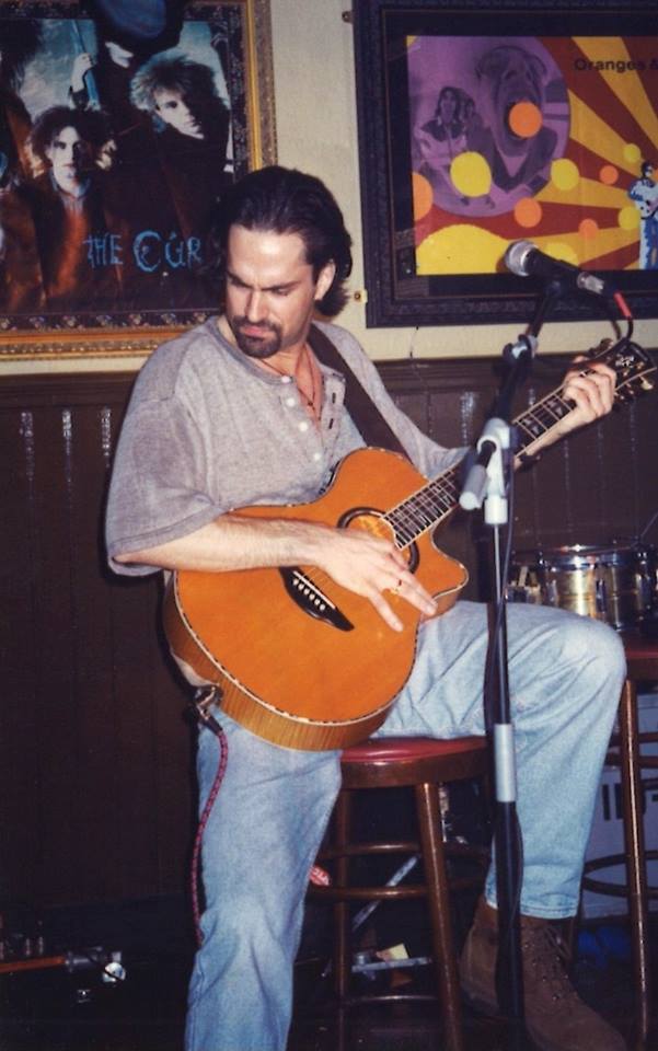 Acoustic Gig on 6.19.95 on Singapore