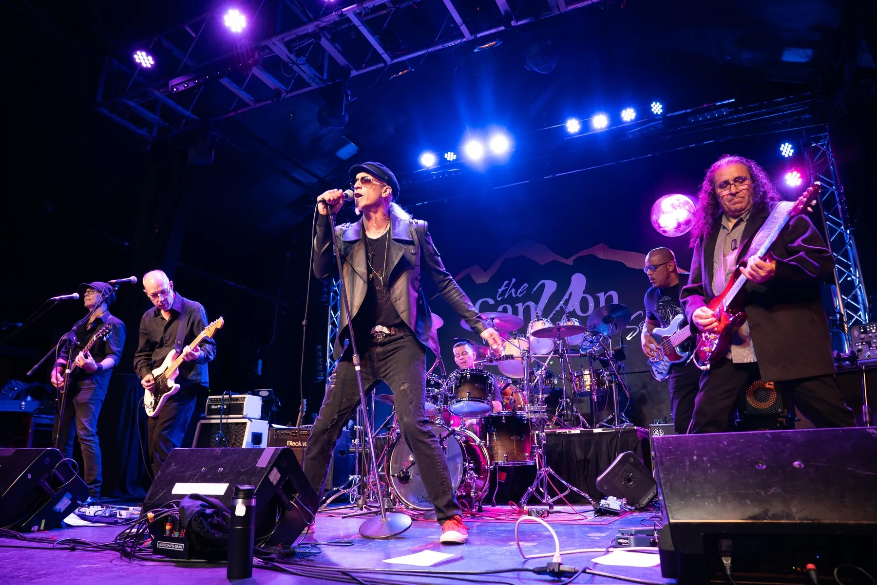Carry-On: Southern California Rock