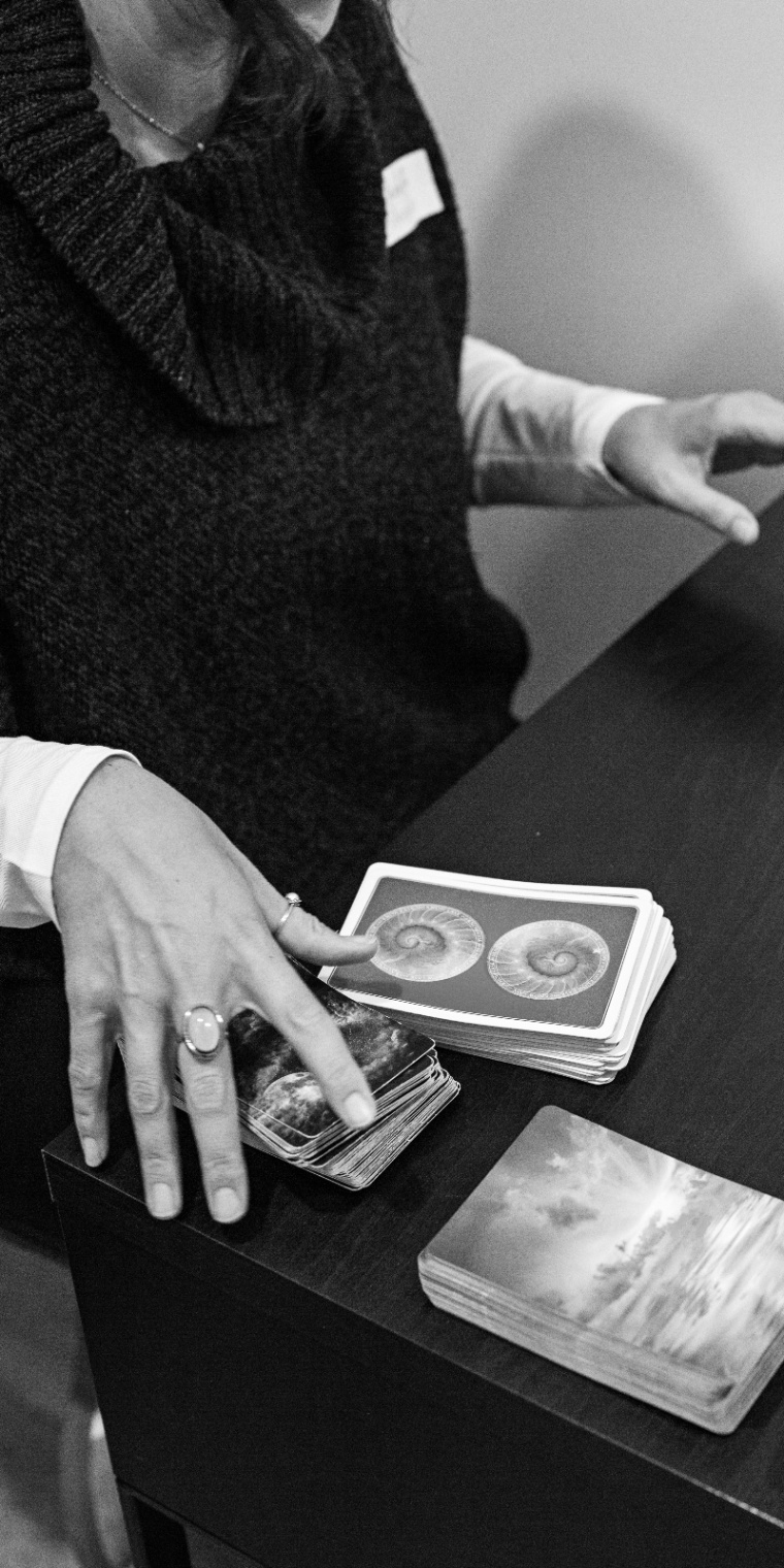 Tarot Card Reading-image