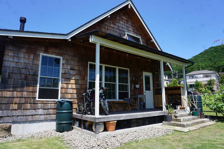 Cedar Hut
