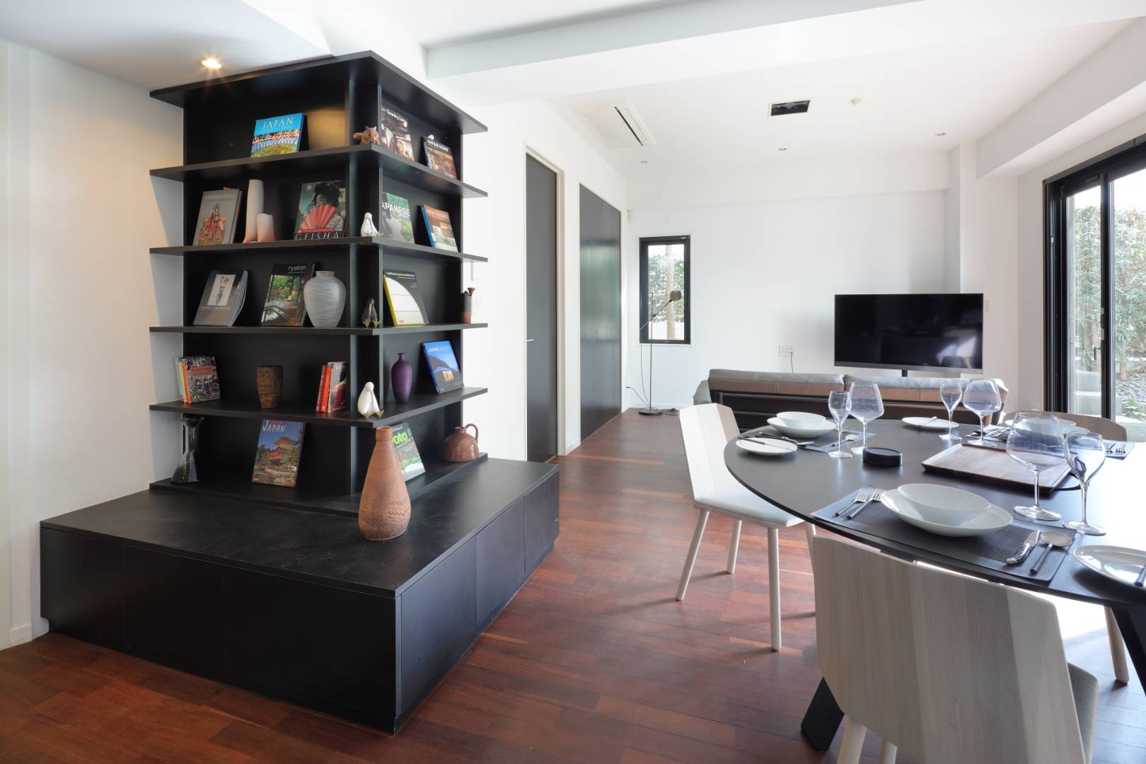 The Yu Minami Aoyama 101