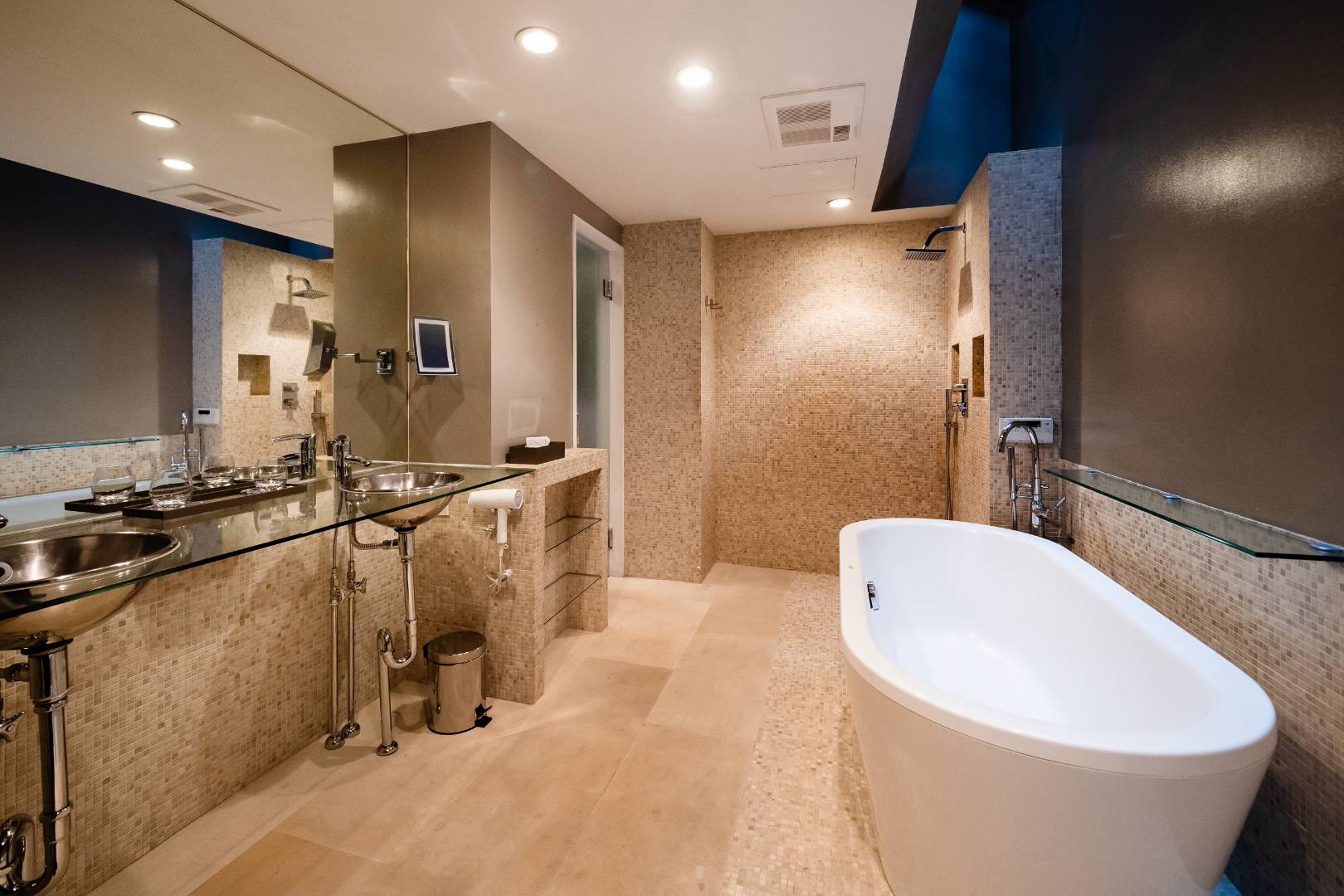 The Yu Minami Aoyama 103