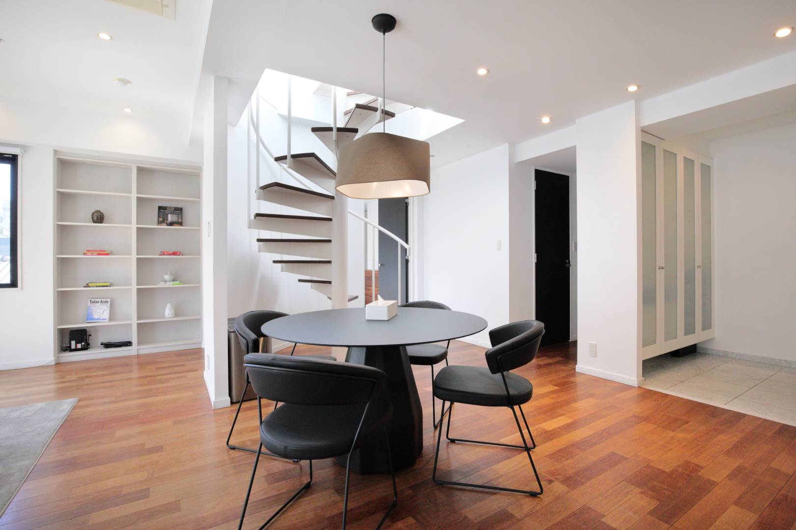 The Yu Minami Aoyama 302