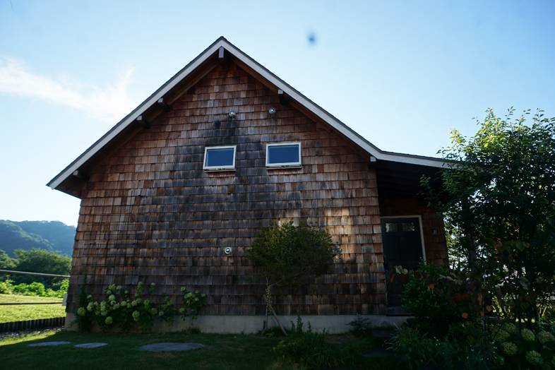 Cedar Hut