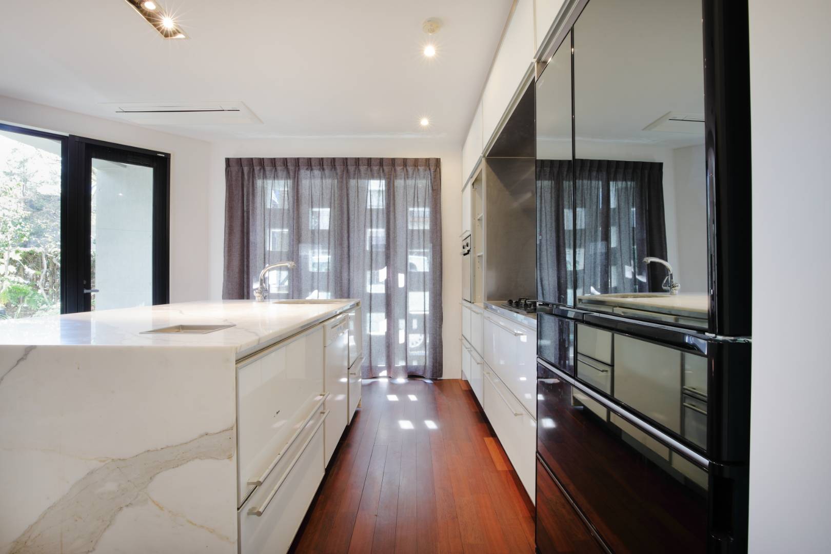 The Yu Minami Aoyama 101