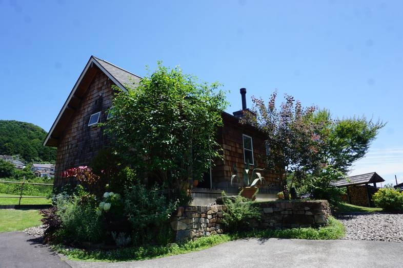 Cedar Hut