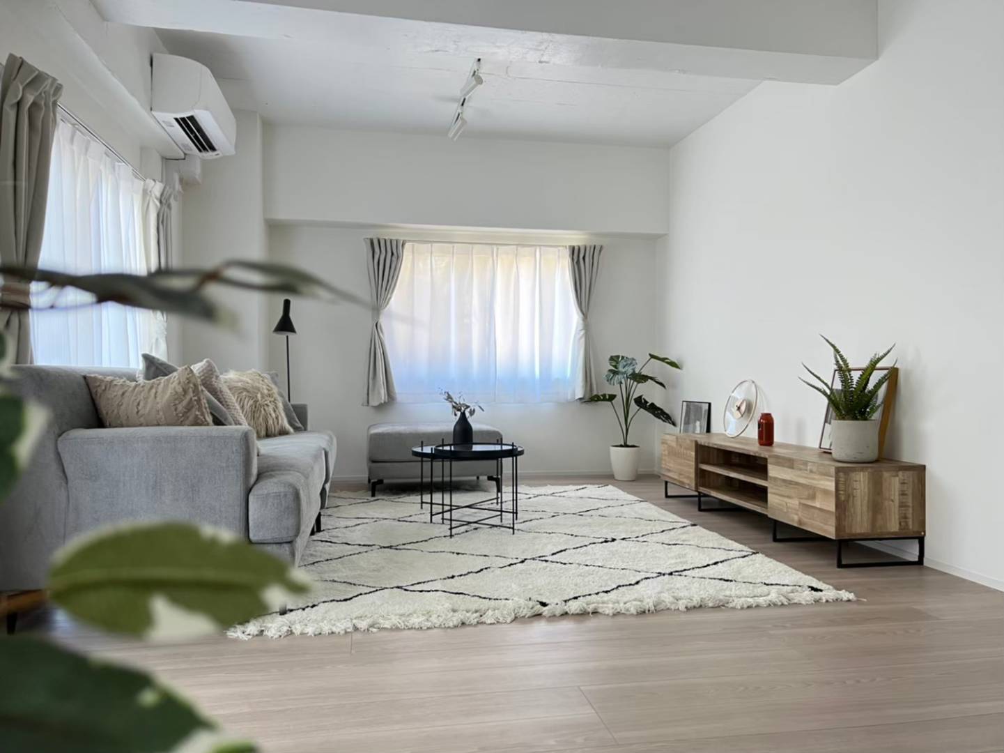 EBISU HOUSE
