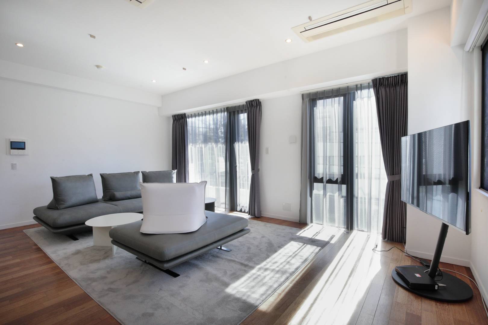 The Yu Minami Aoyama 302