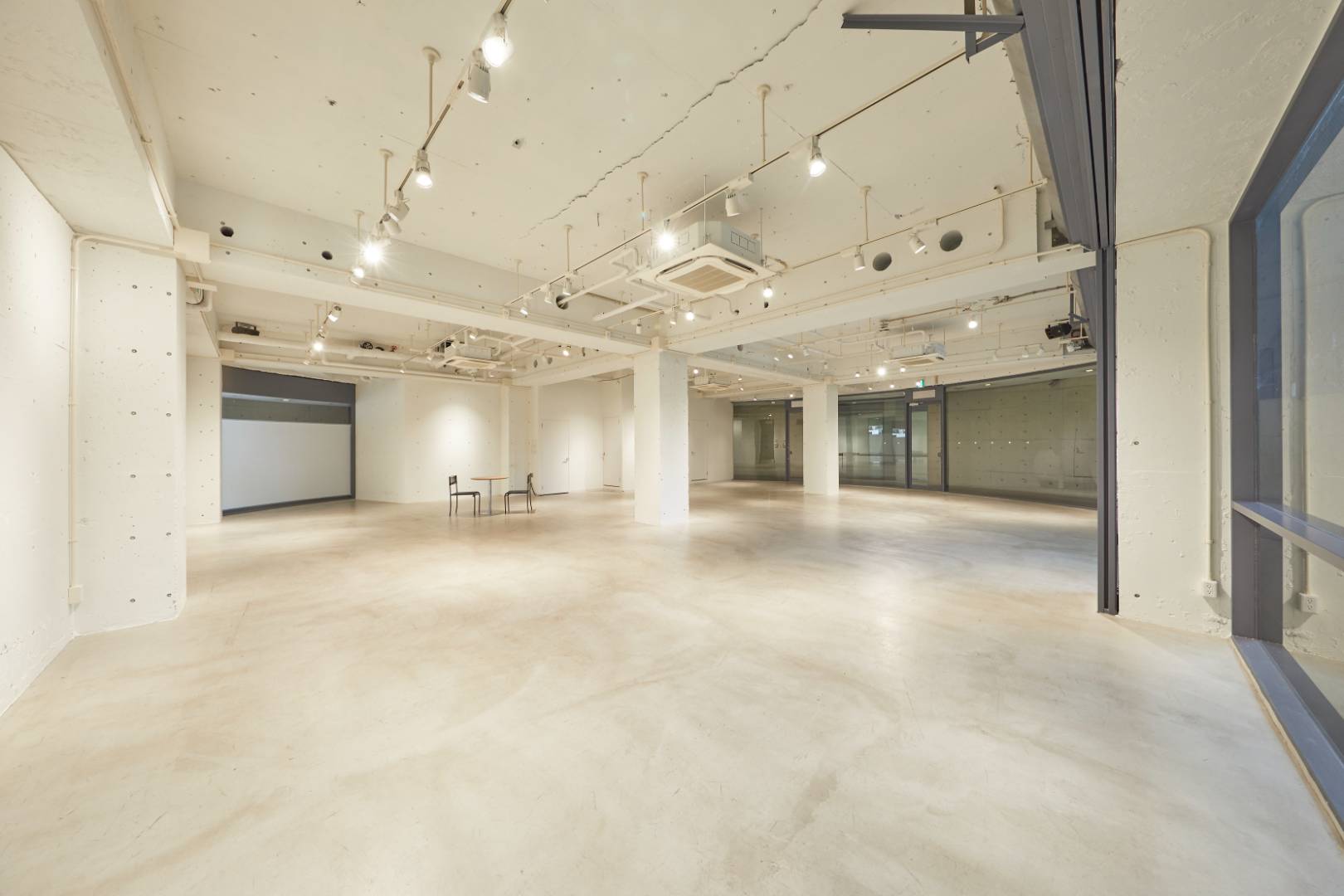 スタジオの画像
