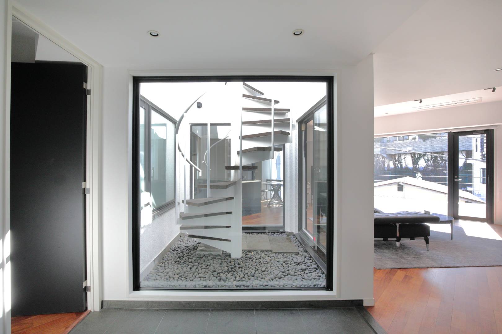 The Yu Minami Aoyama 301