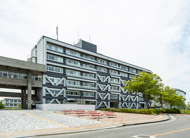 Đại học Giáo dục Aichi Banner
