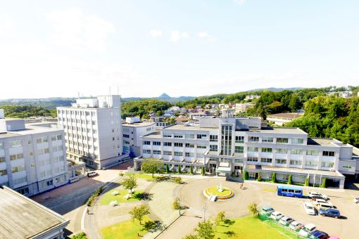 Đại học Tohoku Bunka Gakuen Banner