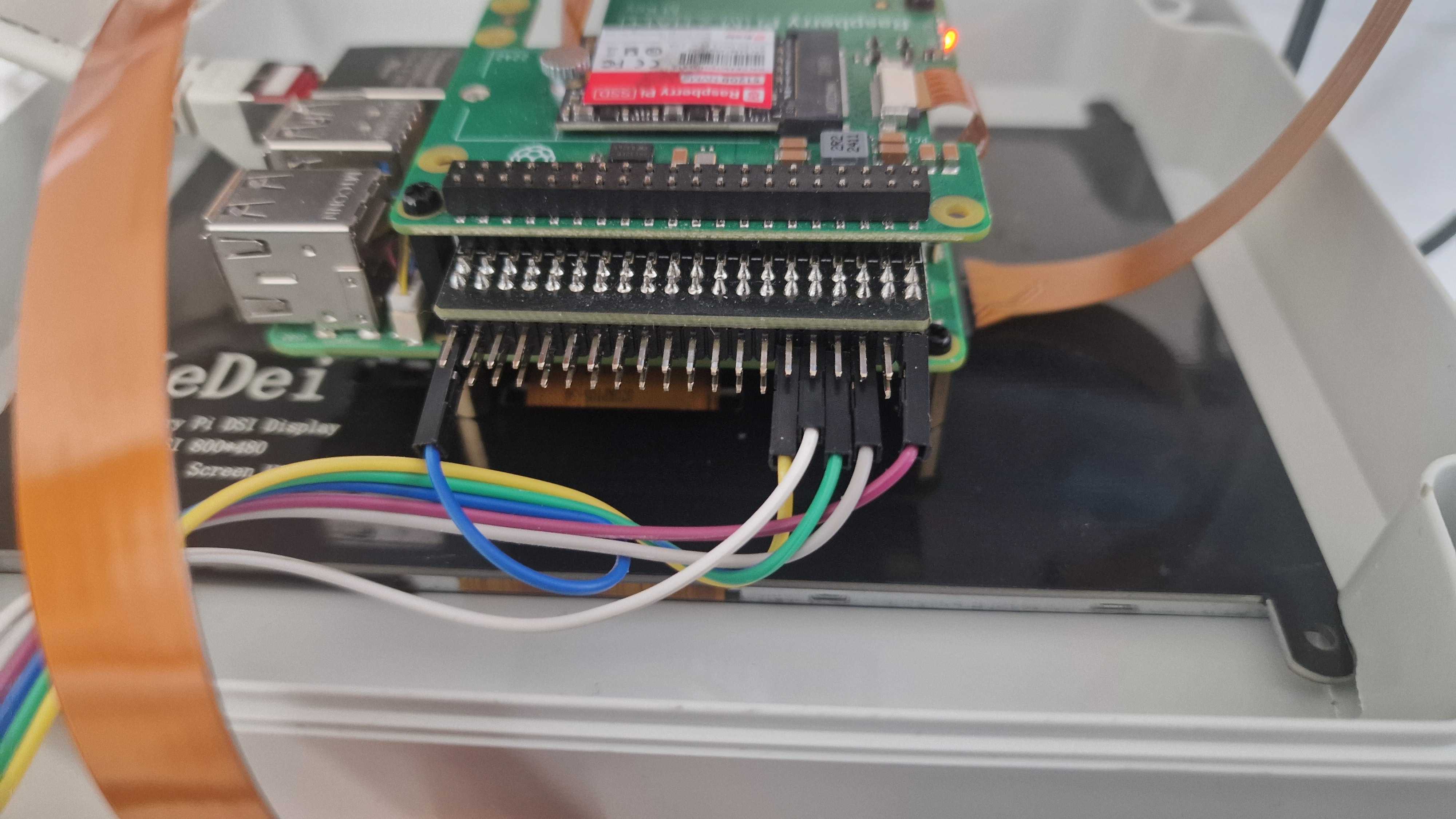 Raspberry PI5 with SSD and adapter