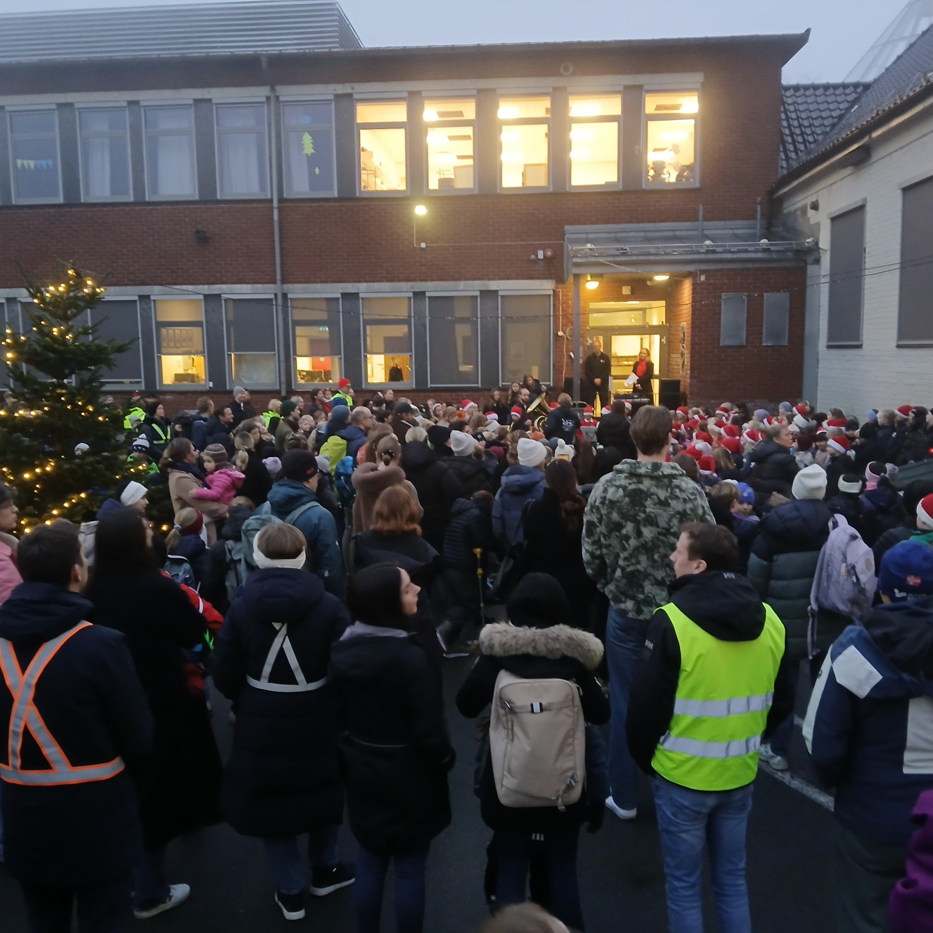 En magisk start på adventstiden på Vinderen Skole