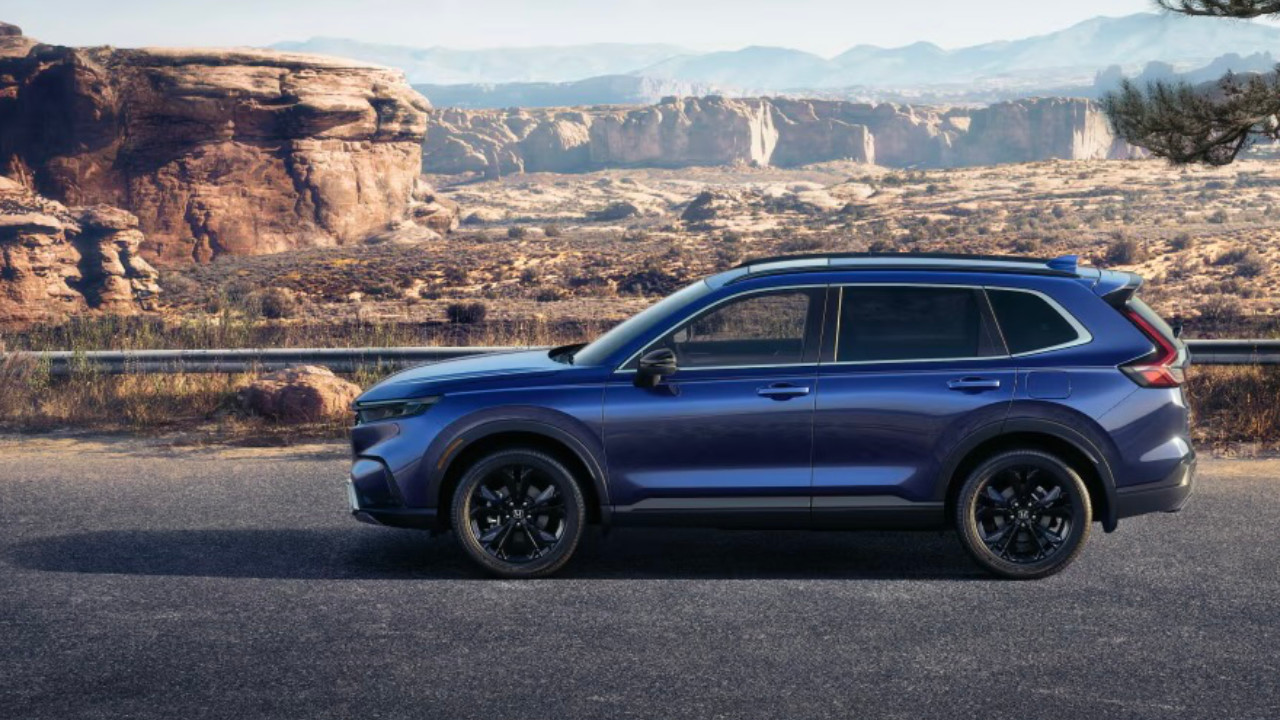 vue latérale d'une Honda CR-V 2025