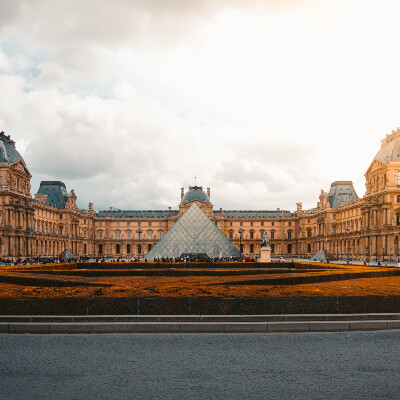 [STEMsmart] Bảo tàng Louvre