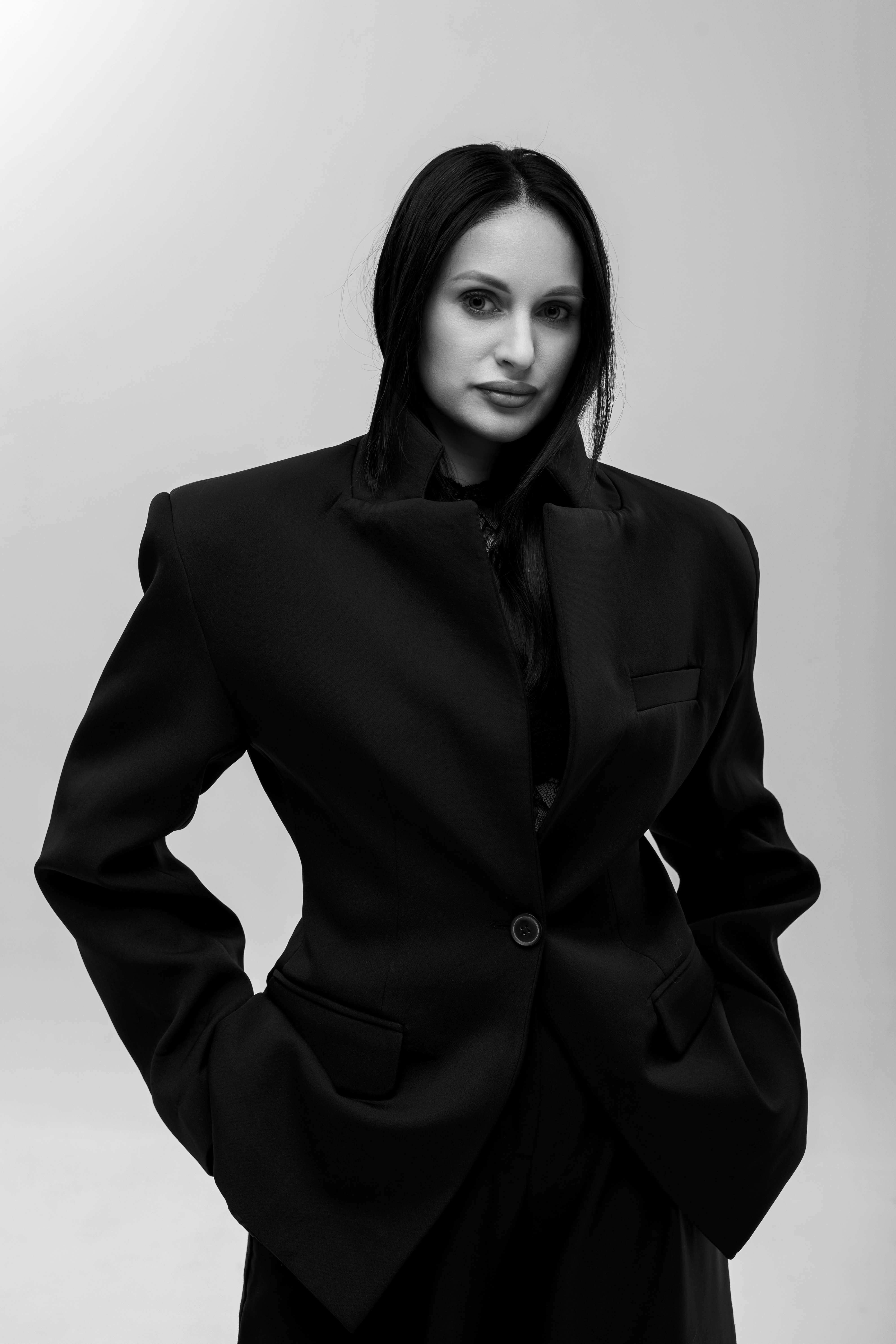 Îngrijirea corectă a părului: pașii esențiali pentru un păr sănătos și strălucitor