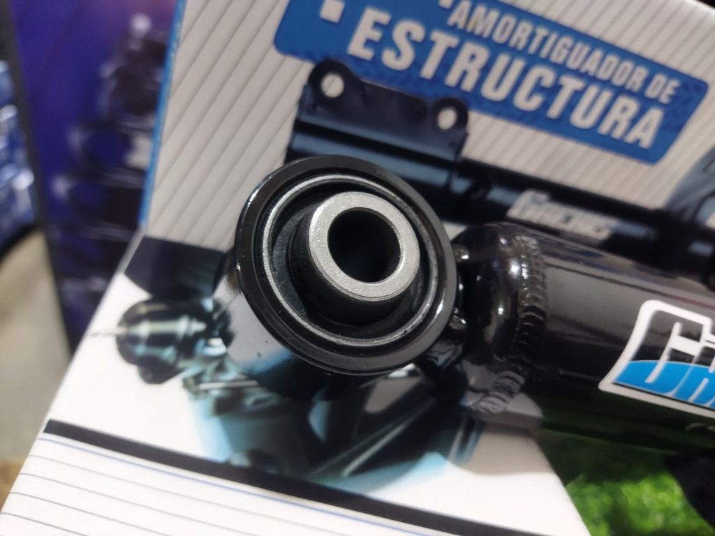 Amortiguador Chevrolet Luv Dmax 4X2 / 4X4 2006-2012 ( Barra de torsión )