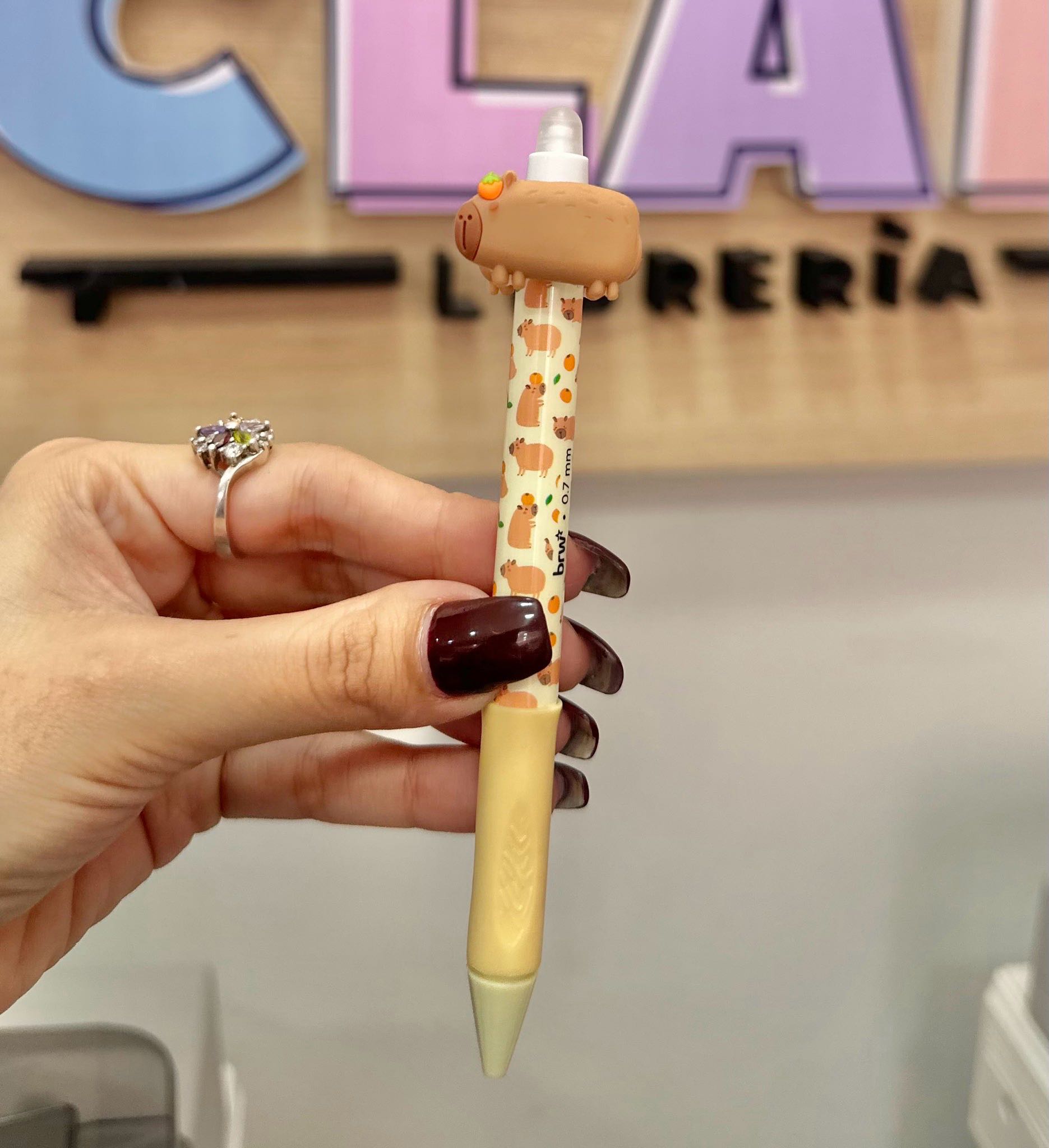 BOLIGRAFO BORRABLE E GEL CAPIBARA BRW