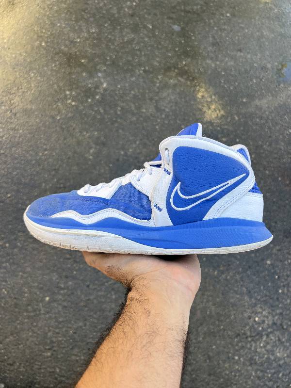 👁️Kyrie x Size 12👁️