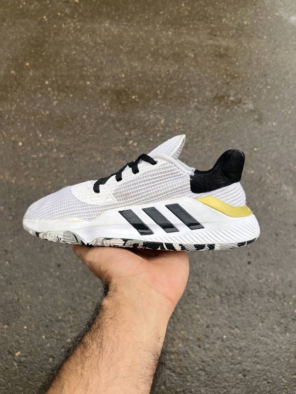 🔥Adidas x Size 7.5🔥