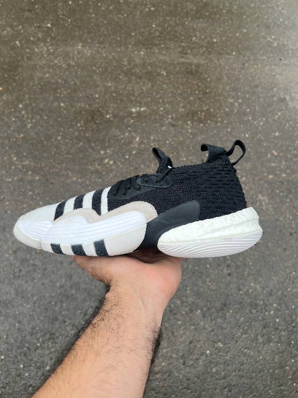 ❄️Trae Young x Size 12❄️