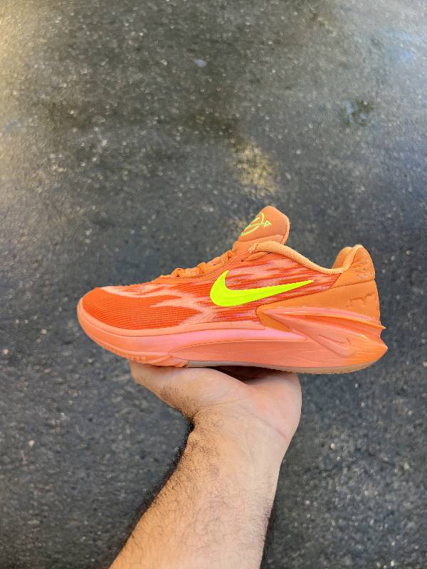 🔥Nike GT x Size 6🔥
