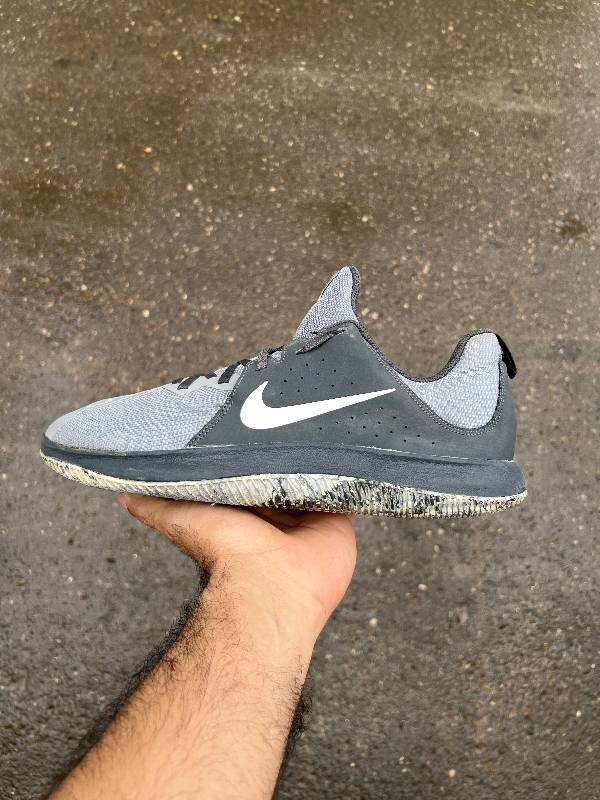 🔥Nike x Size 11🔥