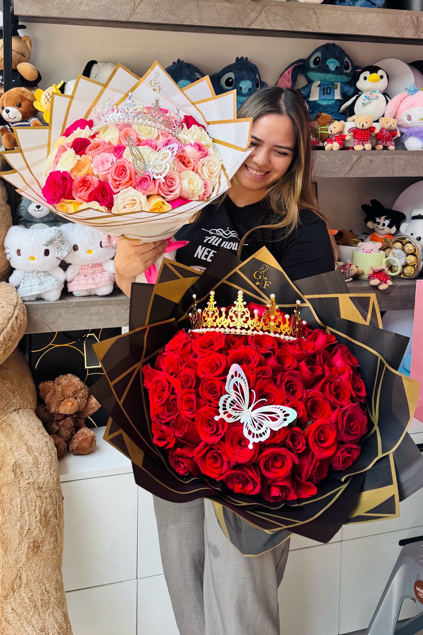 50 rosas con corona (1 solo tono o mix)